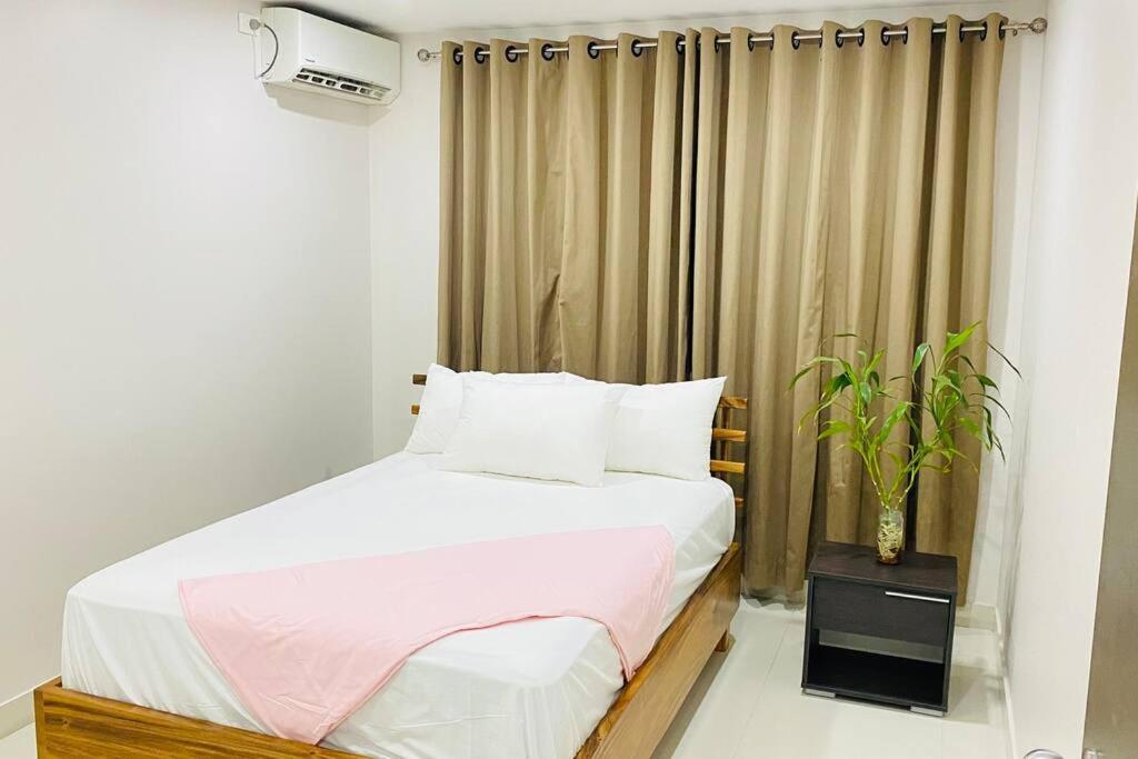 Lovely 4-Bedroom Holiday Home With Free Parking. Lautoka Luaran gambar