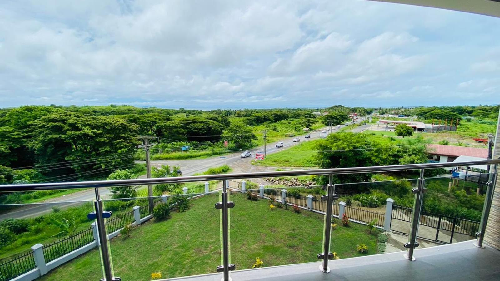 Lovely 4-Bedroom Holiday Home With Free Parking. Lautoka Luaran gambar